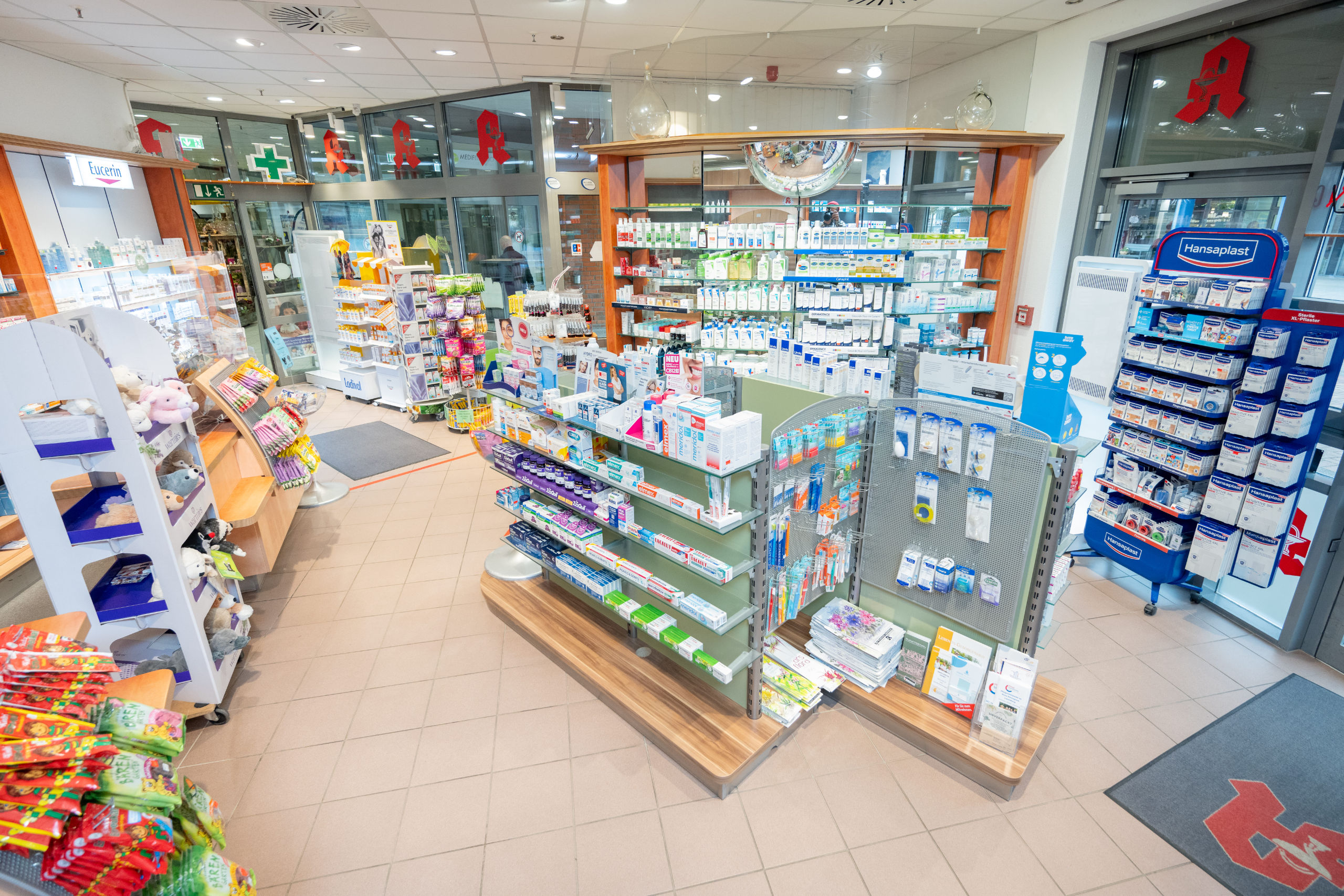 Neue-Apotheke Innenbereich